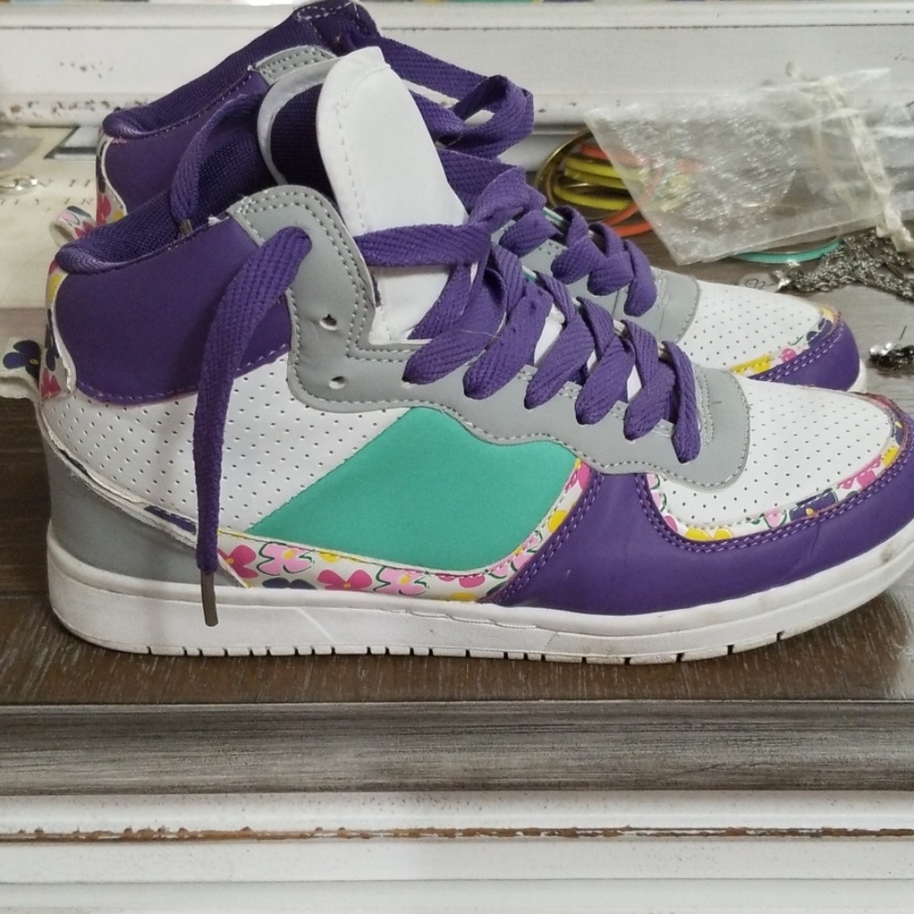 Hightops